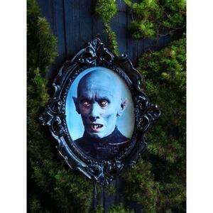 Salem's Lot Magnet - Horror Vampire Decoration Horror Movie Greats Nostalgia